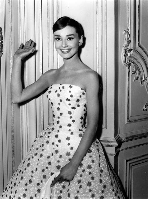 audrey hepburn 1950s fashion